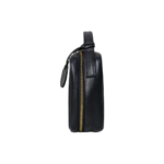 Necessaire organizadora feminina de couro legítimo Luísa Pequena By Tascheers compacta com fechamento em zíper e acabamento artesanal.