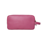 Necessaire de couro legítimo Dani Monocromática By Tascheers com acabamento unificado em uma só cor, fechamento em zíper e formato compacto estruturado.
