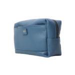 Necessaire de couro legítimo Jussara Média By Tascheers com tamanho intermediário, formato estruturado, fechamento em zíper e acabamento artesanal premium.
