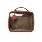 Necessaire de couro legítimo Miguel Média By Tascheers com formato retangular estruturado, fechamento em zíper metálico e acabamento artesanal de alto padrão.