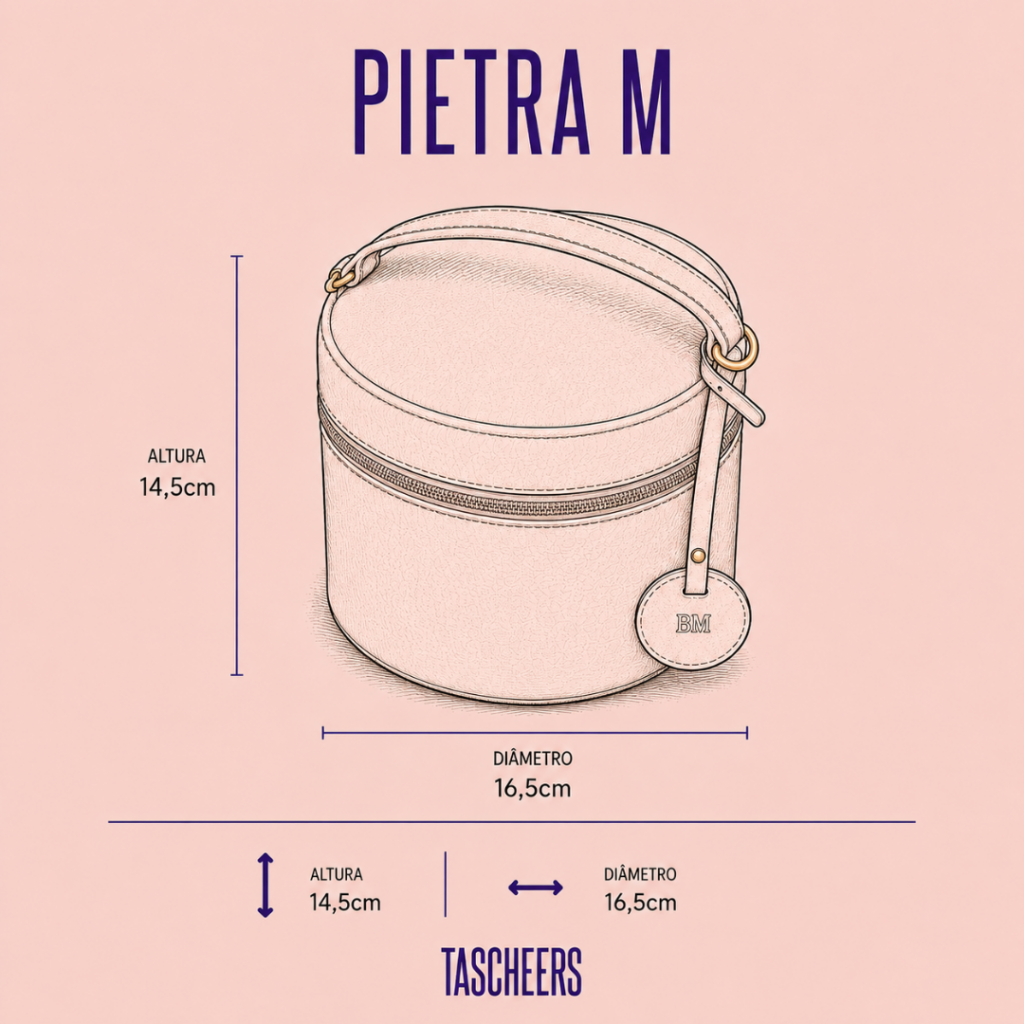 Necessaire de couro legítimo Pietra Média By Tascheers com fechamento em zíper metálico, formato estruturado e acabamento artesanal premium.