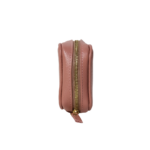 Porta joias de couro legítimo Janetti By Tascheers com estrutura rígida, fechamento seguro em zíper, divisórias internas aveludadas e acabamento artesanal de alto padrão.